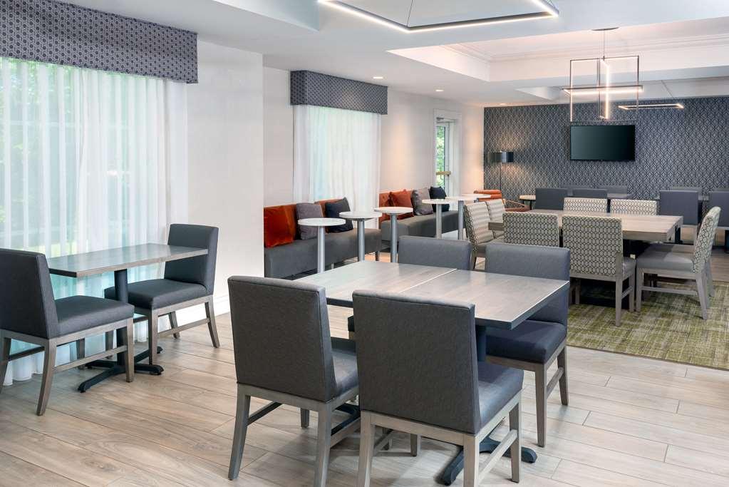 Hampton Inn Boston Bedford Burlington Білріка Ресторан фото